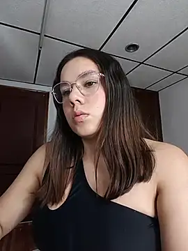 EmmaSulivan online show from July 2026 03:09:01 AM