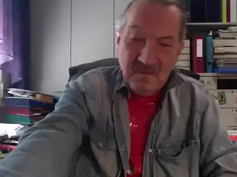 HMStraps01 online show from January 2025 11:43:02 AM