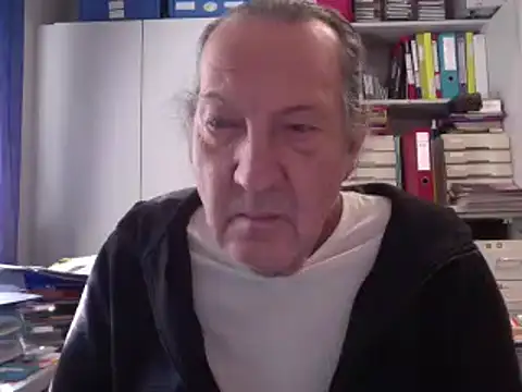 HMStraps01 online show from October 2025 11:39:01 AM