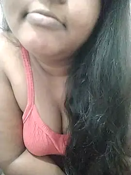 SLbeaty online show from September 2025 02:35:01 AM