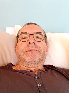 Xavspank2 online show from September 2025 09:25:02 AM