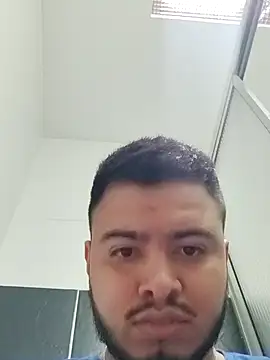 ChiquitO636 online show from October 2025 06:37:01 PM