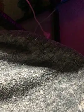 Raziel111 online show from April 2026 09:37:01 PM