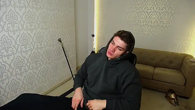 MaxKaiden online show from November 2025 05:39:01 AM