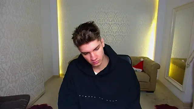 MaxKaiden online show from January 2026 05:35:02 AM