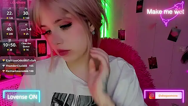 Snapshot of Sparkle_Mona chatting on March 2025 05:42:02 AM Sparkle Mona online show from March 2025 05:42:02 AM