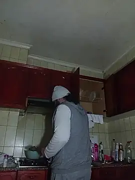 serpensy online show from December 2025 08:24:02 PM