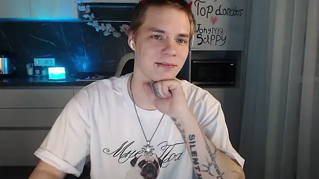 Snapshot of yourlildemon chatting on March 2026 05:17:01 PM yourlildemon online show from March 2026 05:17:01 PM