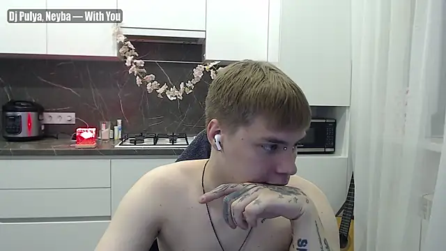 yourlildemon online show from June 2026 06:54:01 PM