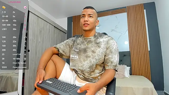 Rafa2004Cruz online show from March 2025 11:50:02 AM