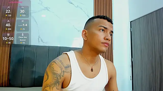 Rafa2004Cruz online show from September 2025 12:20:01 PM