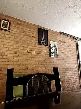 Coeur de luxure online show from March 2025 06:56:01 PM