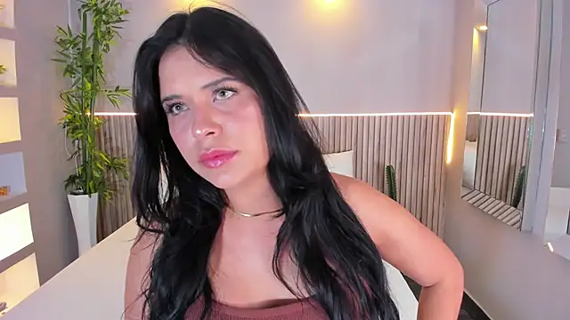 GeorginaReyes online show from December 2025 10:49:01 PM