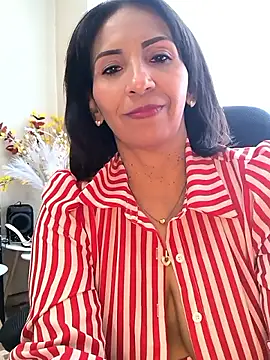 Mrsvictoriaaa online show from April 2026 08:21:01 PM