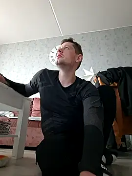 Snapshot of VickyDevilEU chatting on December 2025 09:18:02 AM VickyDevilEU online show from December 2025 09:18:02 AM