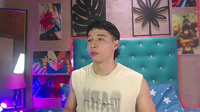 LiamAndrewzz online show from September 2025 03:48:02 PM