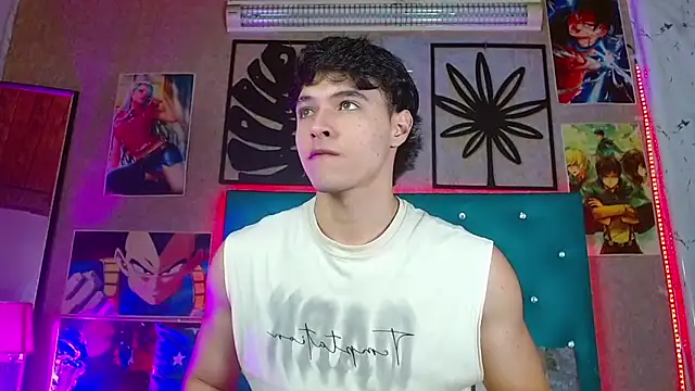 LiamAndrewzz online show from February 2026 04:24:01 AM