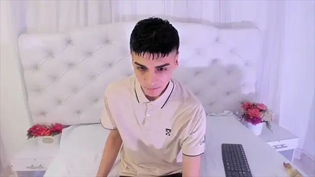 frank jhonsson online show from September 2025 07:08:02 PM