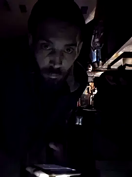 Snapshot of QueenM3 chatting on February 2025 03:47:02 AM QueenM3 online show from February 2025 03:47:02 AM