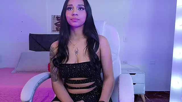 camille1310 online show from November 2025 10:15:02 PM