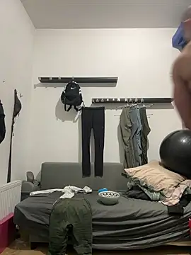 Snapshot of pesyelisa chatting on March 2025 09:15:01 PM pesyelisa online show from March 2025 09:15:01 PM