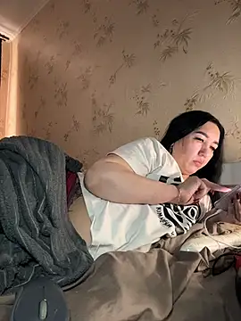 Naughtbaby 2025 online show from February 2026 01:33:02 PM