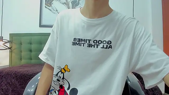 Johann sex online show from October 2025 05:43:01 PM