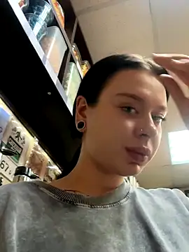 AlishaPrettyBlade online show from September 2025 10:48:01 AM