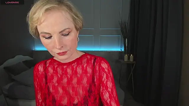 Snapshot of Sandra_Kind chatting on February 2025 06:06:02 AM Sandra Kind online show from February 2025 06:06:02 AM