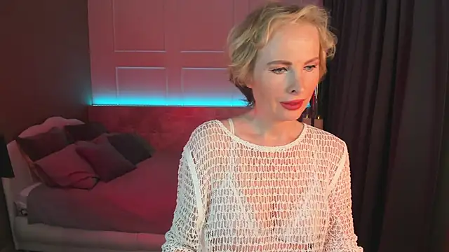 Snapshot of Sandra_Kind chatting on March 2025 05:59:02 AM Sandra Kind online show from March 2025 05:59:02 AM