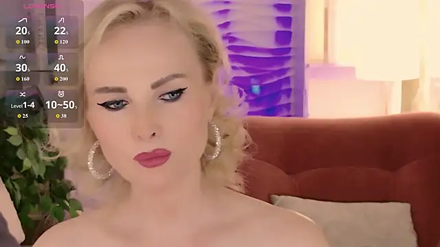 Snapshot of Sandra_Kind chatting on June 2026 05:27:01 AM Sandra Kind online show from June 2026 05:27:01 AM
