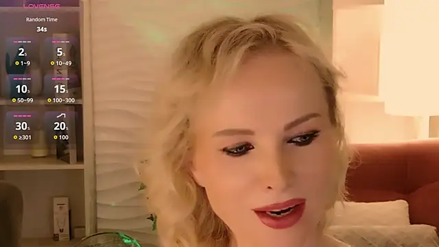 Snapshot of Sandra_Kind chatting on June 2026 05:41:02 AM Sandra Kind online show from June 2026 05:41:02 AM