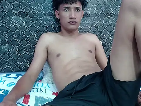 Boy coll online show from October 2025 03:24:02 AM