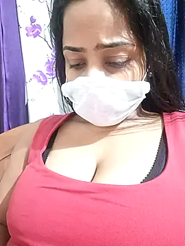 COZY ROZI online show from September 2025 05:07:01 PM