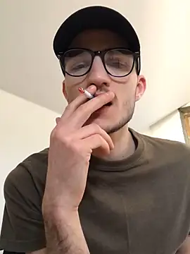 Snapshot of yoyoboy988 chatting on March 2025 12:41:01 PM yoyoboy988 online show from March 2025 12:41:01 PM