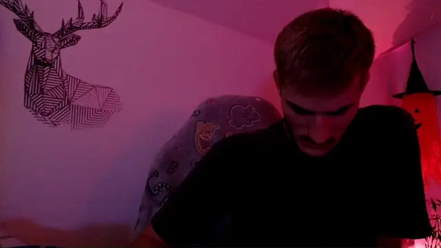 Snapshot of yoyoboy988 chatting on September 2025 08:24:01 PM yoyoboy988 online show from September 2025 08:24:01 PM