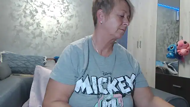 RosesandLillies online show from February 2026 05:54:01 PM