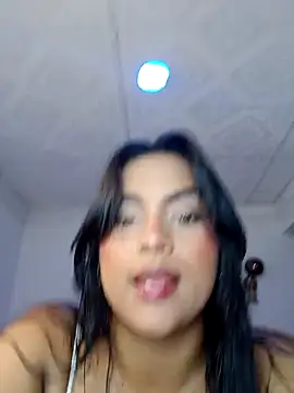 victoria roussee online show from February 2026 07:18:01 AM