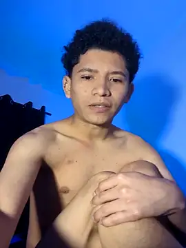 Magno 03 online show from October 2025 08:52:01 PM