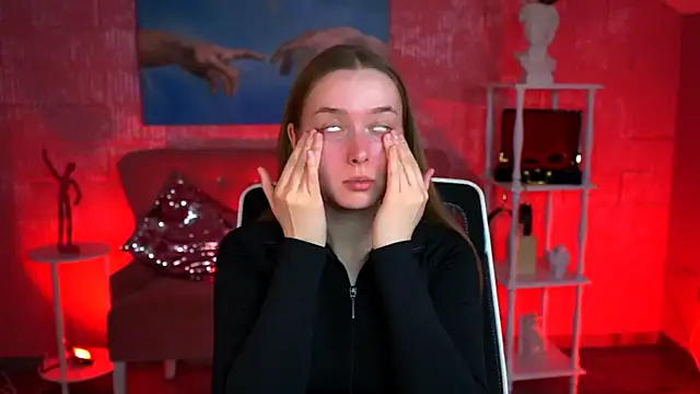 JenniferGraces online show from April 2026 08:48:01 AM