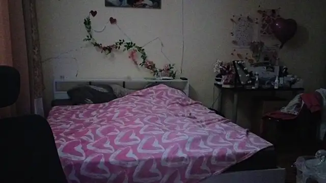 boozekirs  online show from March 2026 03:01:01 AM