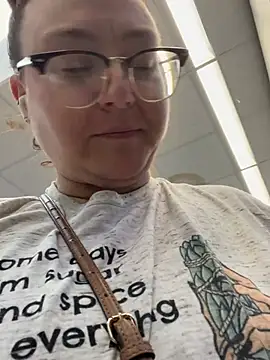 HTXBELLE online show from February 2026 11:03:01 PM