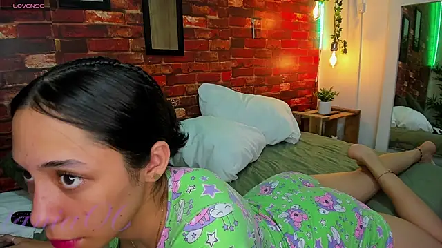 TANIA 06 online show from March 2025 04:22:02 PM