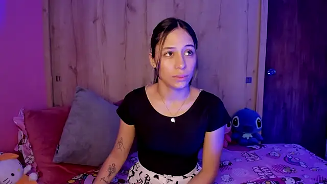 TANIA 06 online show from June 2026 01:06:02 PM
