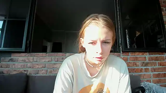 Snapshot of AnnNorriss chatting on September 2025 05:07:02 AM AnnNorriss online show from September 2025 05:07:02 AM