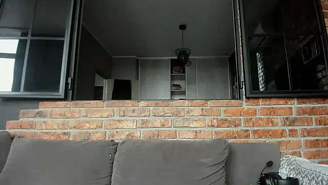 Snapshot of AnnNorriss chatting on September 2025 05:07:01 AM AnnNorriss online show from September 2025 05:07:01 AM