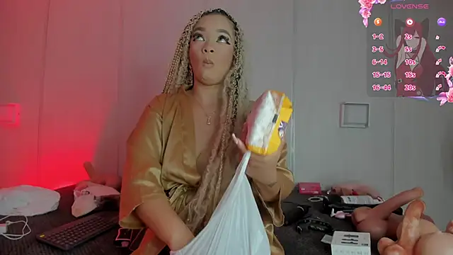 sasha riverss online show from February 2026 07:34:01 PM