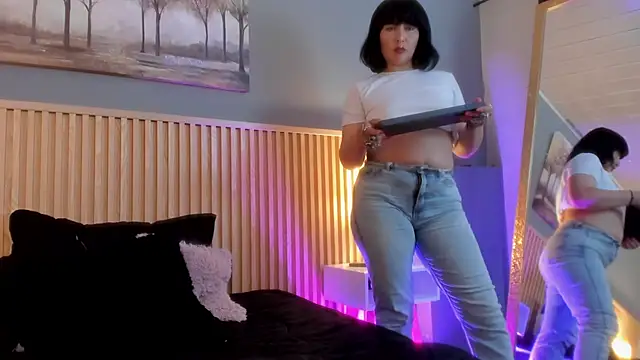 lilith catt online show from October 2025 07:54:01 PM