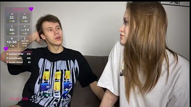 Snapshot of griwkaaa chatting on March 2025 11:15:02 PM griwkaaa online show from March 2025 11:15:02 PM