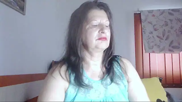 Snapshot of ExtasyMature chatting on September 2025 06:04:02 AM ExtasyMature online show from September 2025 06:04:02 AM